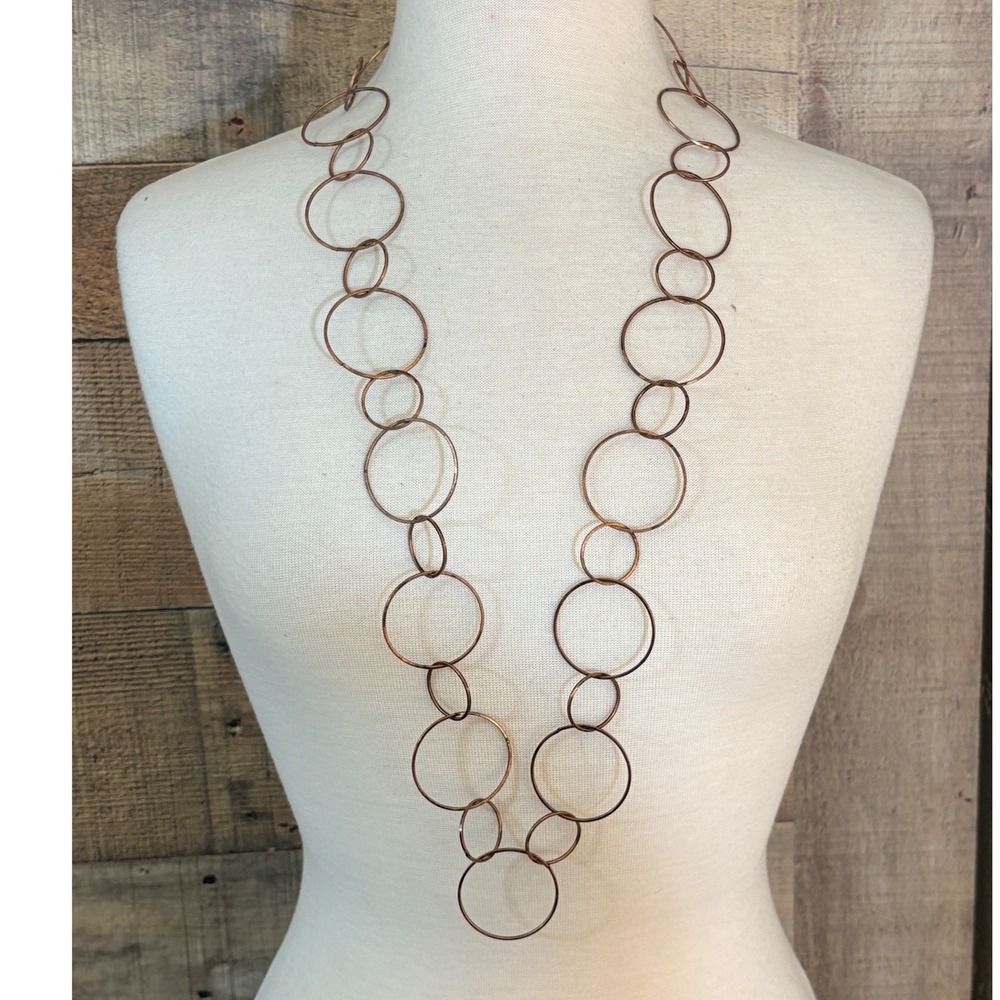 Long Copper Tone Interlocking Hammered Ring Circle Statement Chain Necklace
